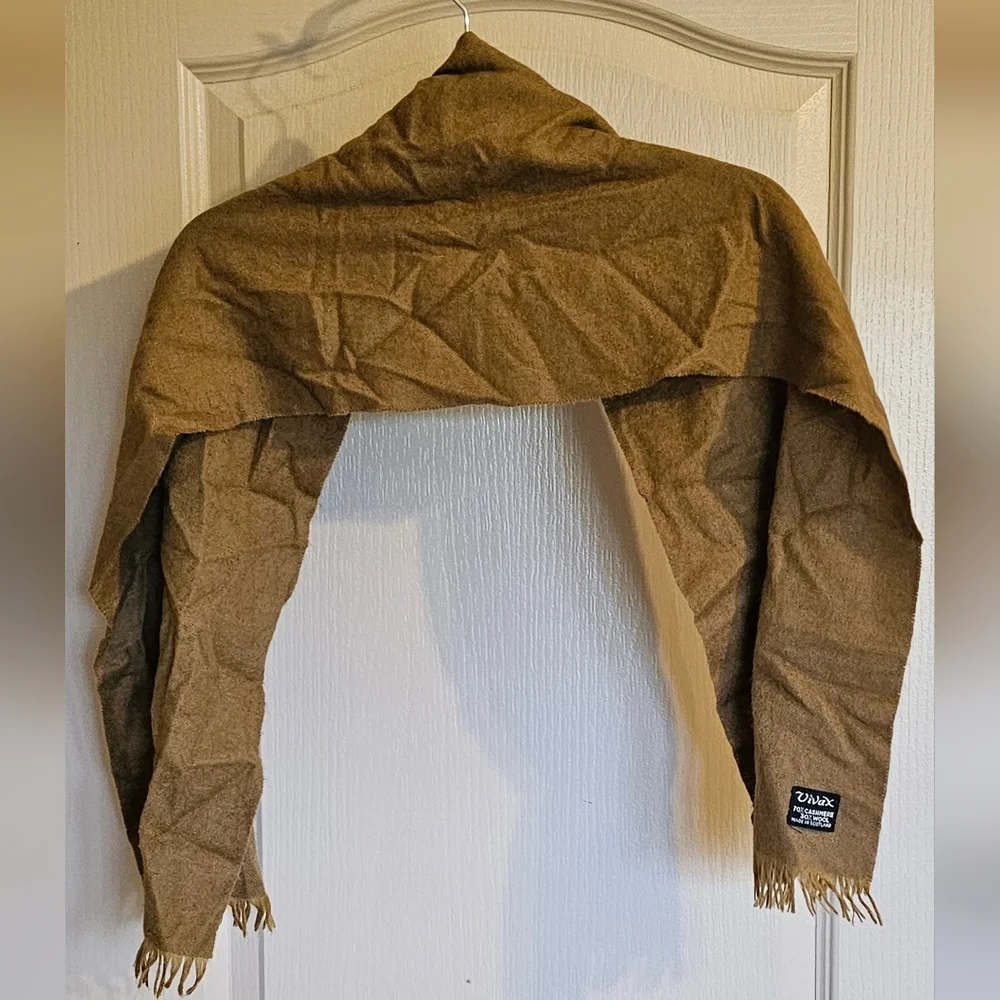 Viva X 70% Cashmere 30% Wool Tan Scarf Made In Scotland Sold By Eljos UVA - Picture 2 of 7